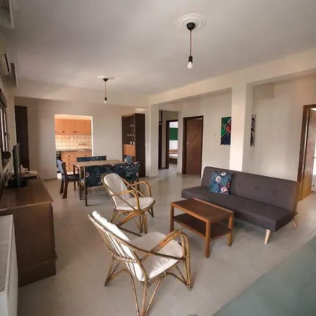 Luminous Apartment *